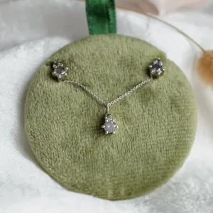 Gold jewelry set with salt and pepper diamonds in cluster style RILEY Thumbnail