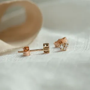 Minimalist gold cluster earrings with diamonds TAYLA Thumbnail
