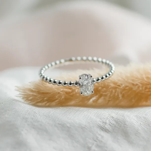 Minimalist beaded ball ring with moissanite CARLIN Image