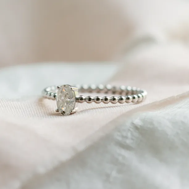Minimalist beaded ball ring with moissanite CARLIN Image