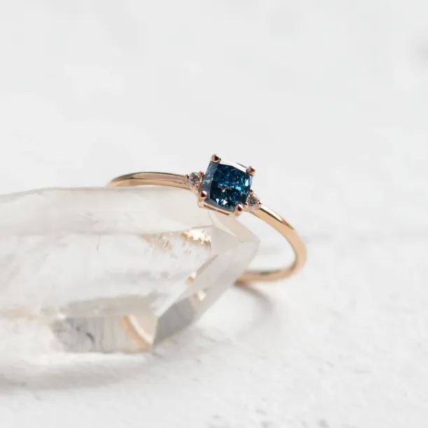 Lab grown diamond ring ARCTIS Image