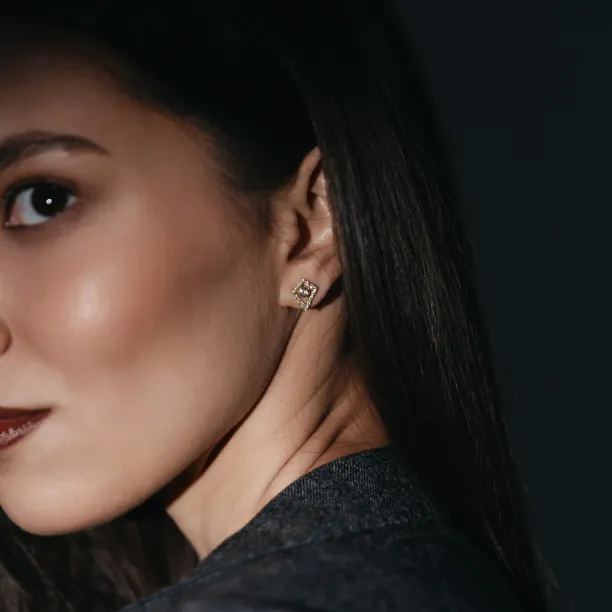Lab-grown diamond kite earrings with removable gemstone JAY Image
