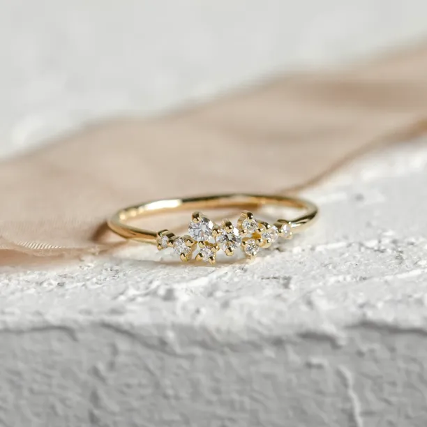 Diamond cluster ring CLARA Image
