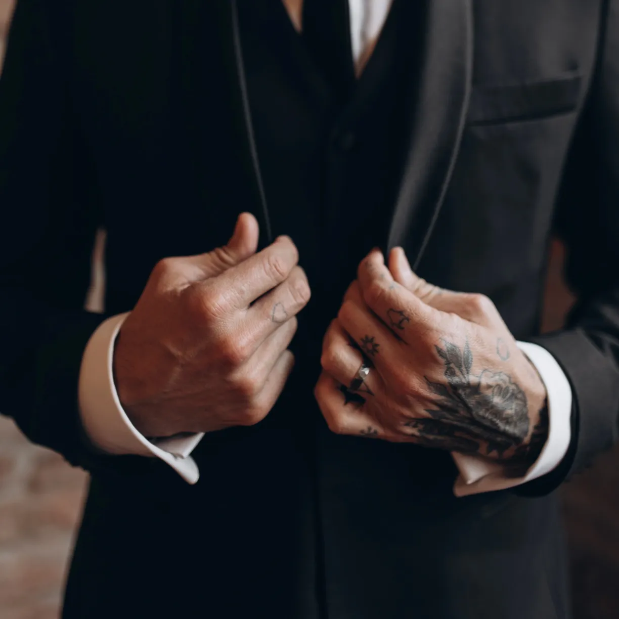 Black mens wedding ring