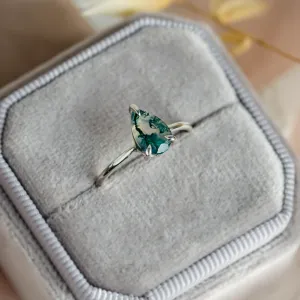 Minimalist engagement ring with moss agate FREYA Thumbnail
