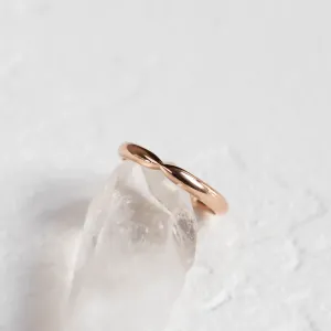 Gold wedding rings with bow tie shape LALI Thumbnail