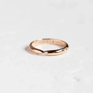 Gold wedding rings with bow tie shape LALI Thumbnail