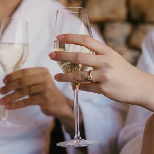 Gold wedding rings with bow tie shape LALI Thumbnail