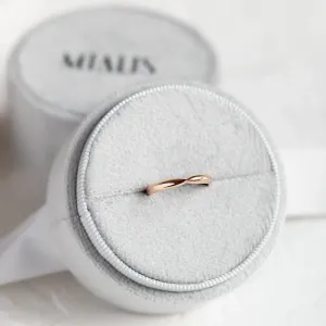 Gold wedding rings with bow tie shape LALI Thumbnail