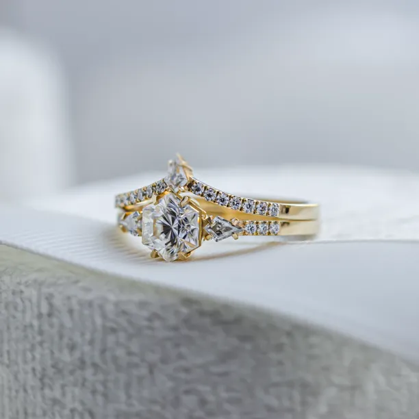 Elegant wedding set with moissanites HARPER Image