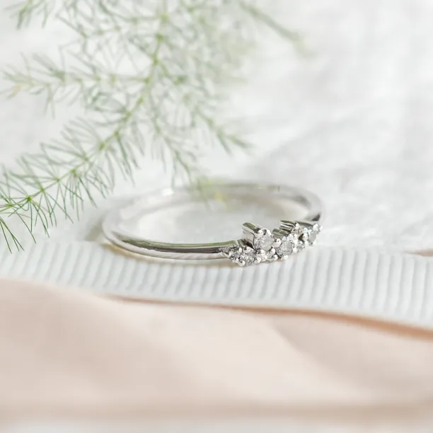 Gold ring with salt and pepper diamonds CLUSTER Image