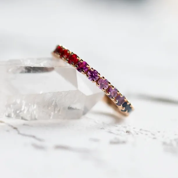 Rainbow sapphire ring MOSAIC Image