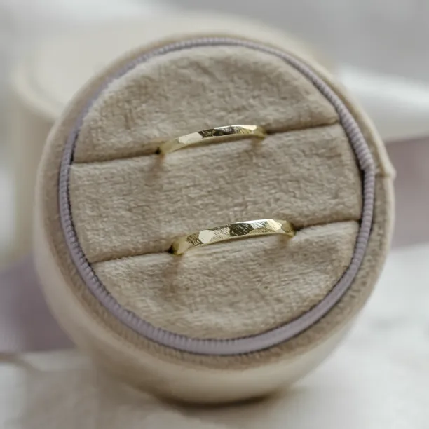 Minimalistic Wedding Rings GOLED Image