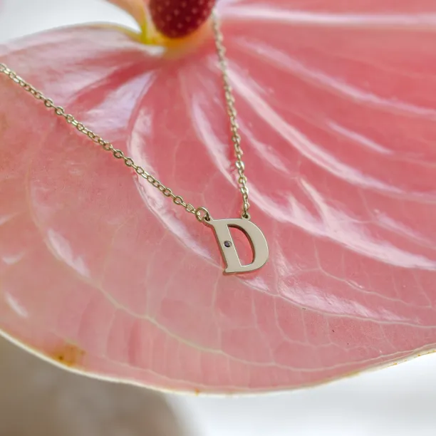 VERTE Name gold diamond pendant Image