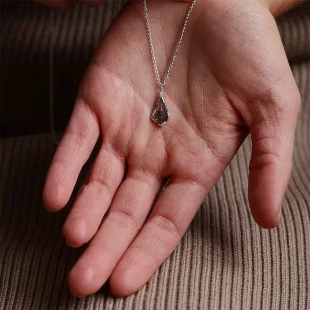 Rutilated quartz pendant with diamond MATTIAS Image