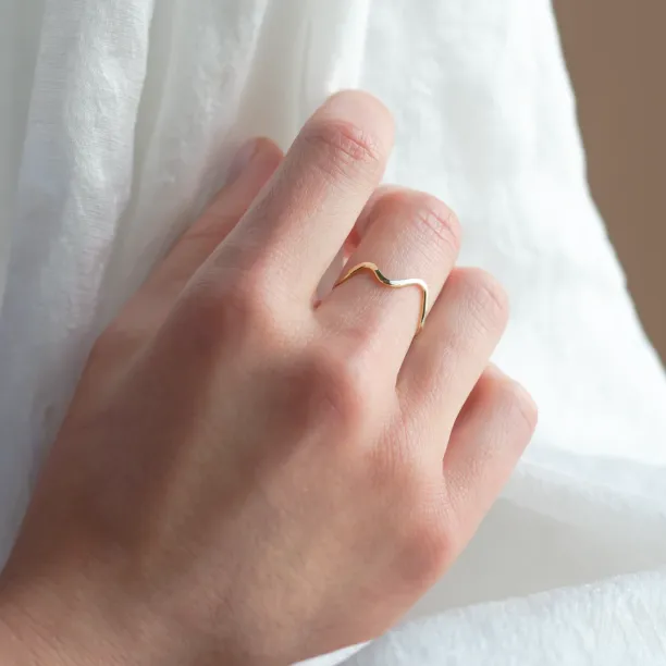 Gold mountain minimalist ring ALPINE Image