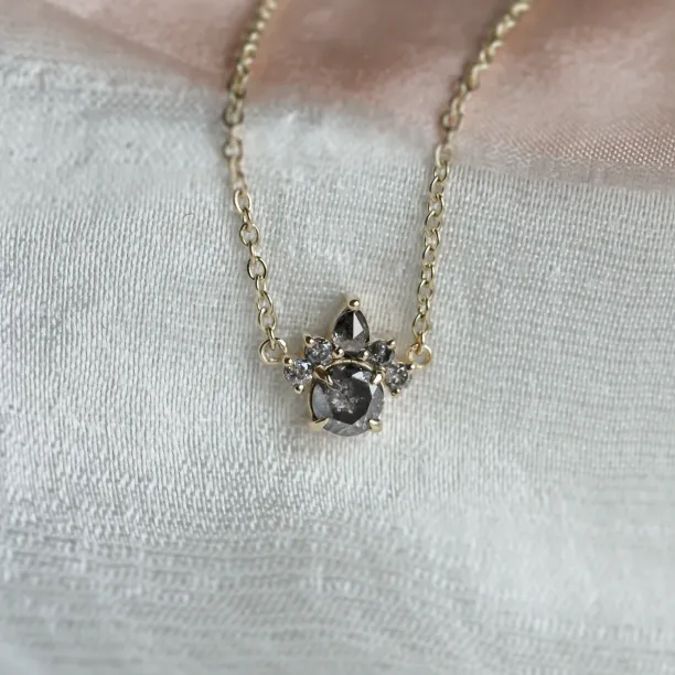 Gold neklace with salt and pepper diamonds ASTRAL Image