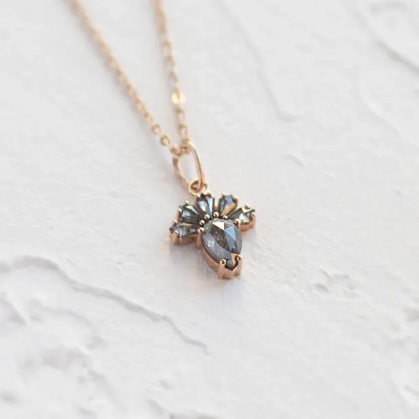 Salt and pepper diamond necklace LONIA Image