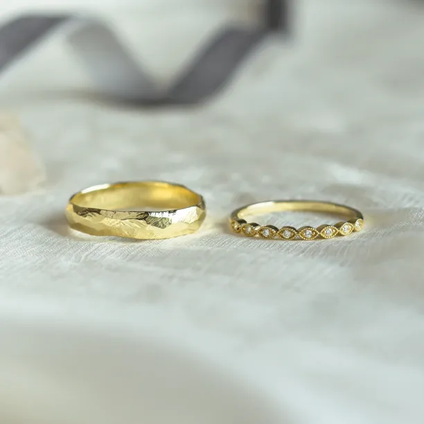 Unusual diamond wedding bands DARLING Image