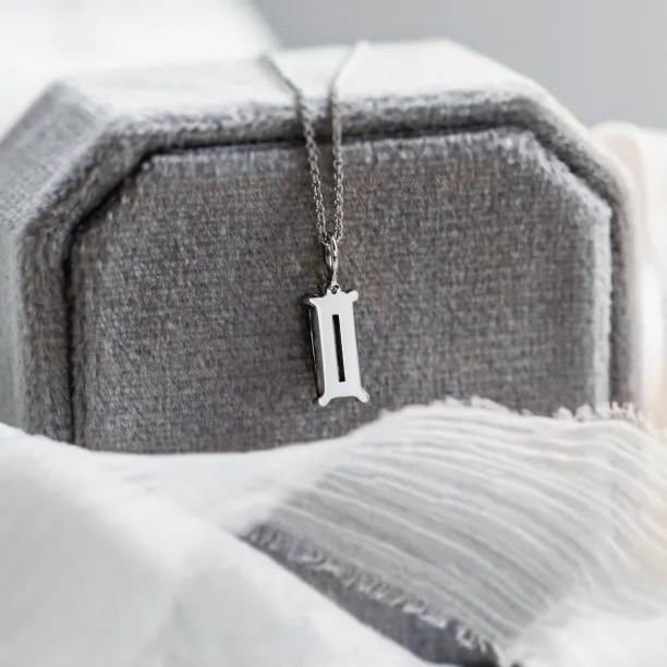 Gold necklace with baguette salt'n'pepper diamond PARIS Image