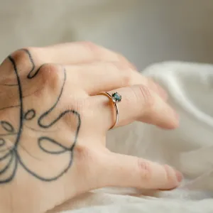 Minimalist engagement ring with moss agate MAGGIE Thumbnail