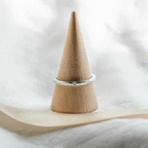 Minimalist engagement ring CHER Thumbnail