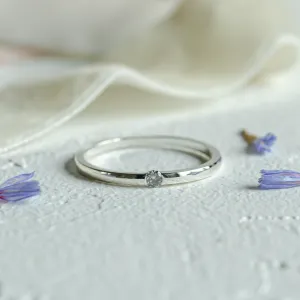 Minimalist engagement ring with salt'n'pepper diamond HAIMER Thumbnail