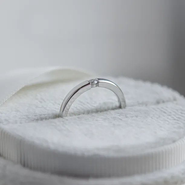 Engagement ring with diamond ROVIK Image