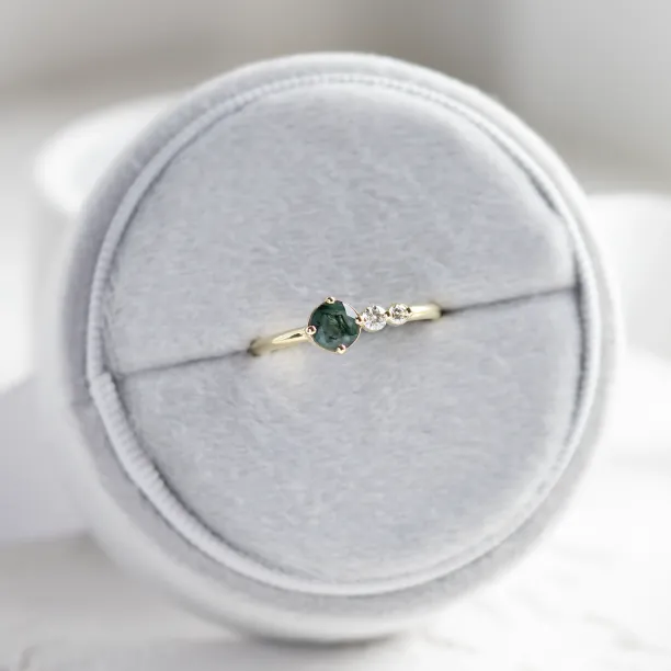 Decent ring with moss agate and diamonds FOREST Image