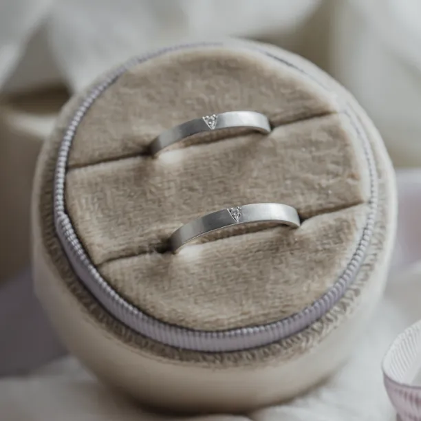 Matte diamond wedding rings LUCA Image