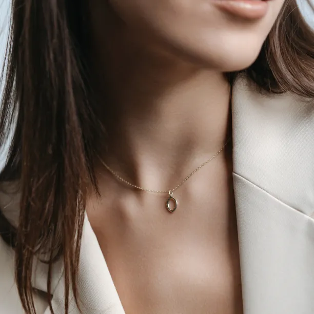 Open marquise shape pendant and necklace HILARY Image