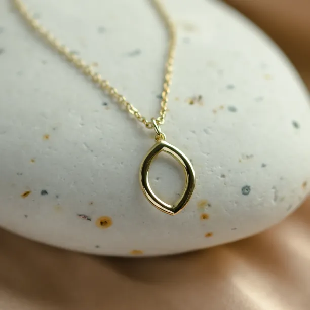 Open marquise shape pendant and necklace HILARY Image