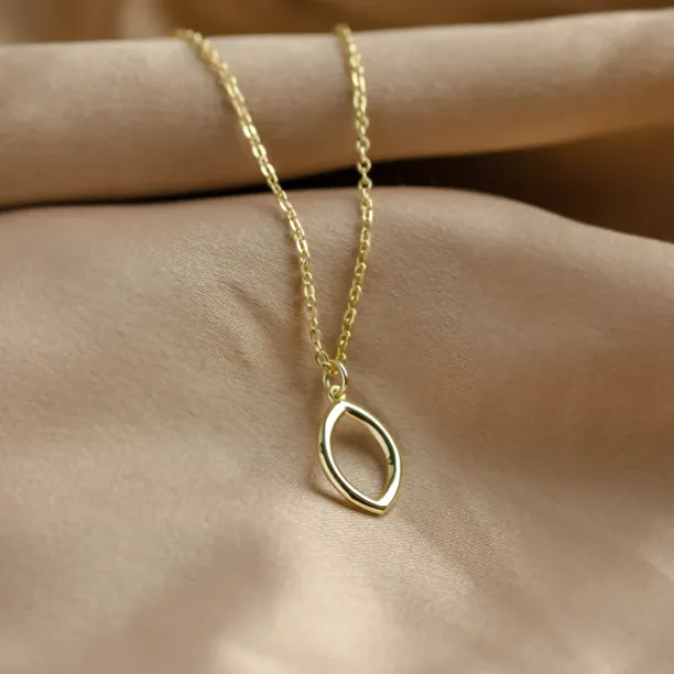 Open marquise shape pendant and necklace HILARY Image