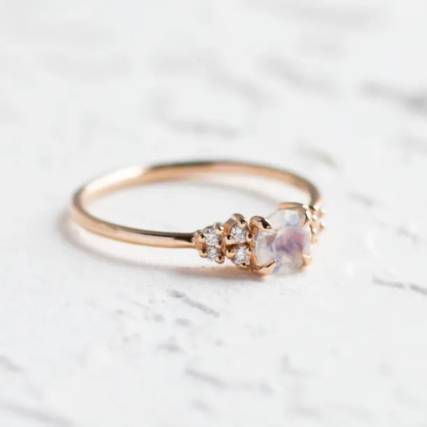 Gold engagement ring with moonstone DARLEEN Image