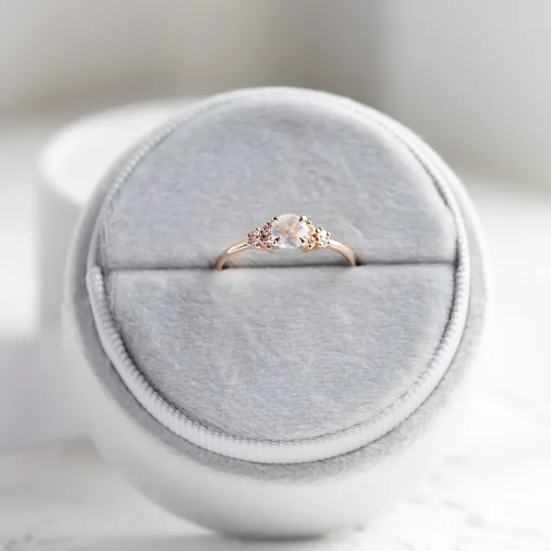 Gold engagement ring with moonstone DARLEEN Image