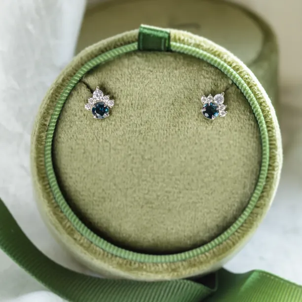 Gold topaz and diamond earrings OCEANIA Image
