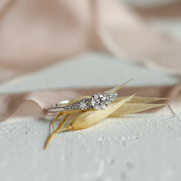 Gold vintage lab-grown diamond ring ORSINI Image