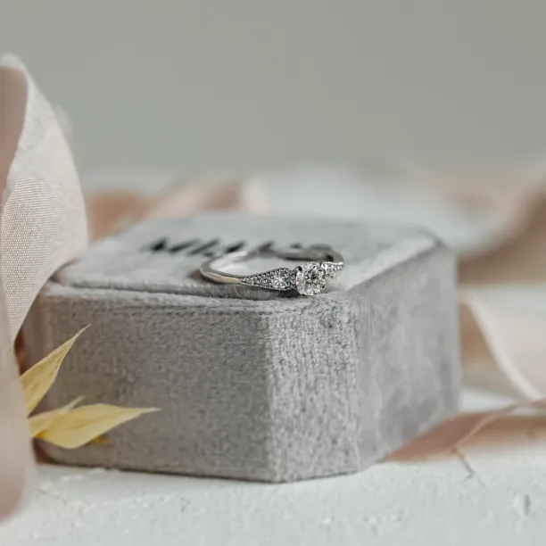 Gold vintage lab-grown diamond ring ORSINI Image