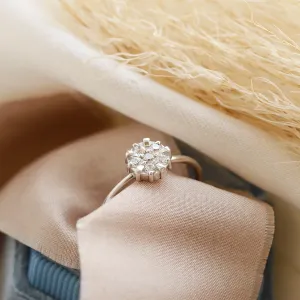 GRAC gold diamond flower shape ring Thumbnail
