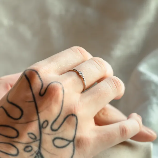 Minimalist ring with lab-grown diamonds HANOI Image
