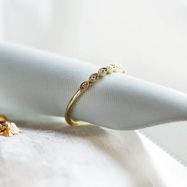 Elegant half eternity ring with diamonds CHRISTIE Image