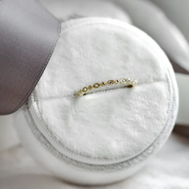 Elegant ring with diamonds in half eternity design and in vintage style CHRISTINA Image