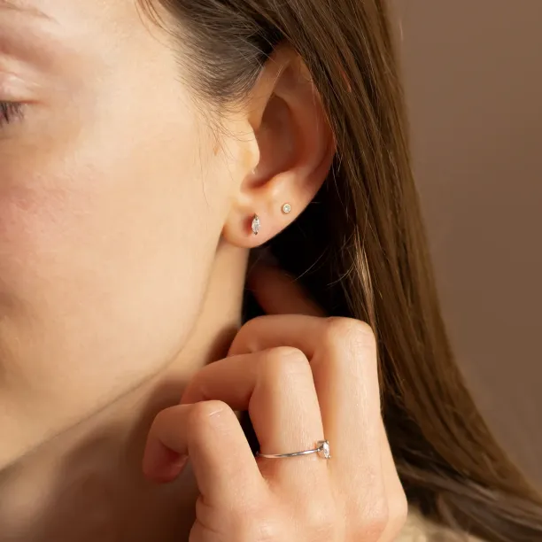 Minimalist engagement ring with marquise lab created diamond ANTOINE Image