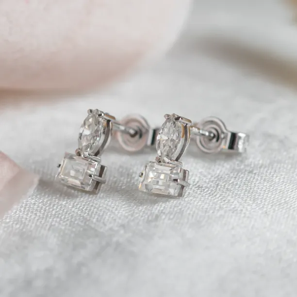 Earrings with baguette and marquise lab-grown diamonds ANNA Image