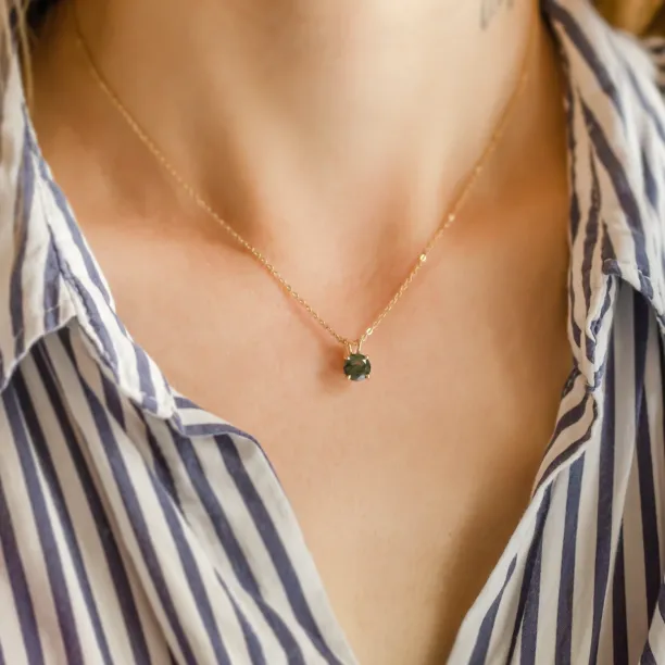 Gold necklace with round moss agate SIOBHAN Image