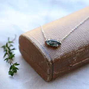 Gold necklace with hexagon moss agate VALINOR Thumbnail
