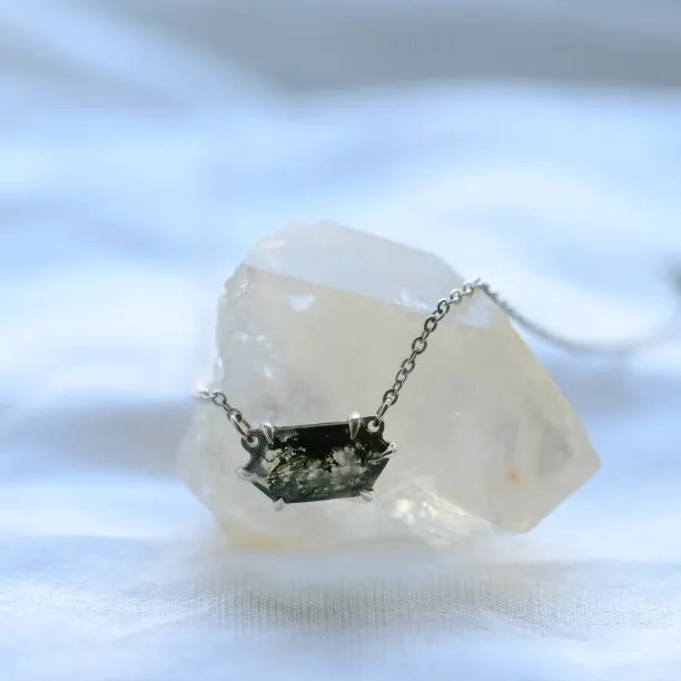 Gold necklace with hexagon moss agate VALINOR Image