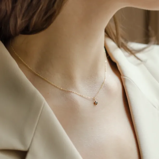 Dainty gold pendant with salt and pepper diamond CADIE Image