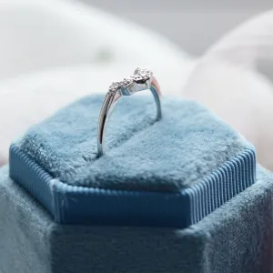 Curved wedding ring with diamonds HARRY Thumbnail