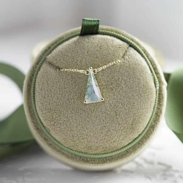 Gold pendant with triangle moss agate ZUZY Image